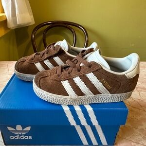 Adidas Gazelle Brown 7K